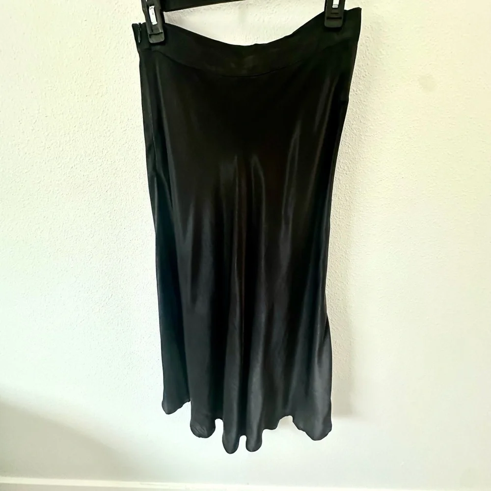 DO+BE Black Midi A-Line Skirt for Cocktail
